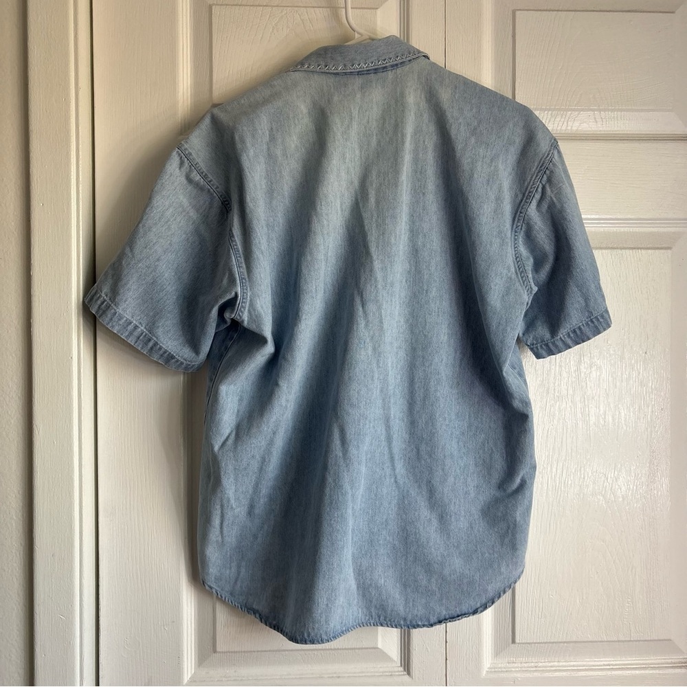 Vintage Capacity Denim Embroidered Short Sleeve Button Up Top - Size Medium - Picture 8 of 9